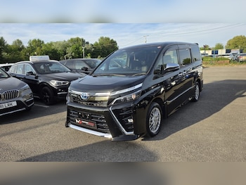Used Toyota Voxy 2020 for sale - 78689691: Photo