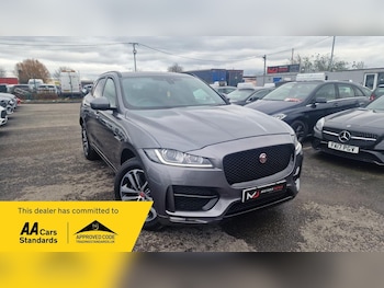 Used Jaguar F-Pace 2017 for sale - 79412537: Photo