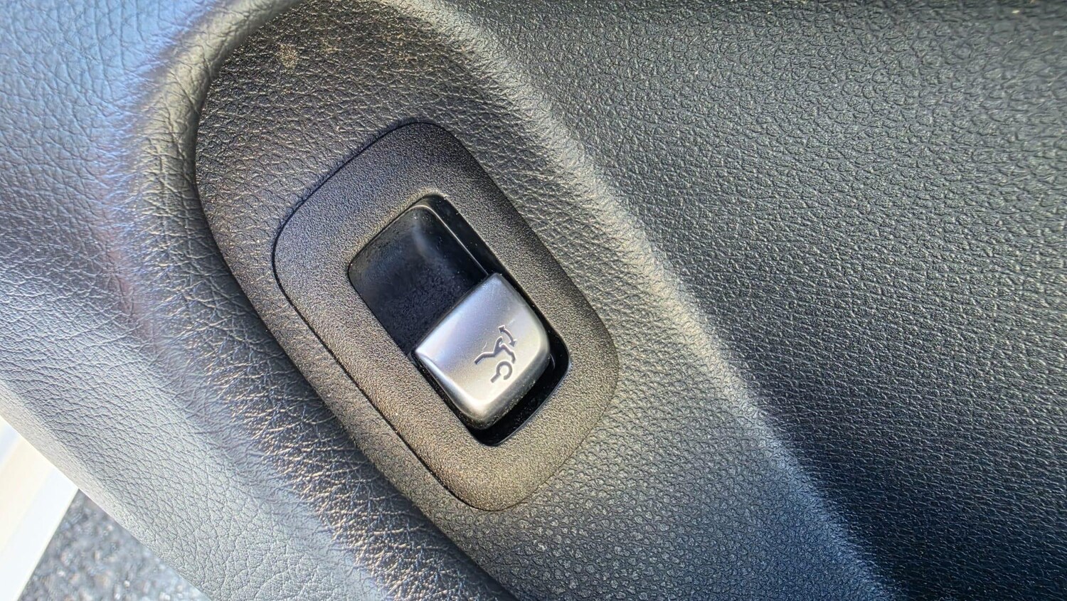 Used Mercedes-Benz C Class 2017 for sale - 78170954: Photo 26