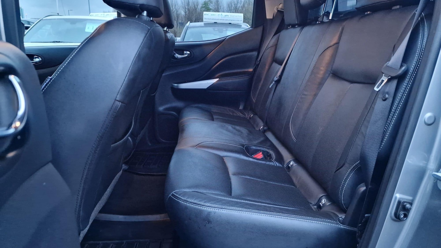 Used Nissan Navara 2017 for sale - 76942407: Photo 25