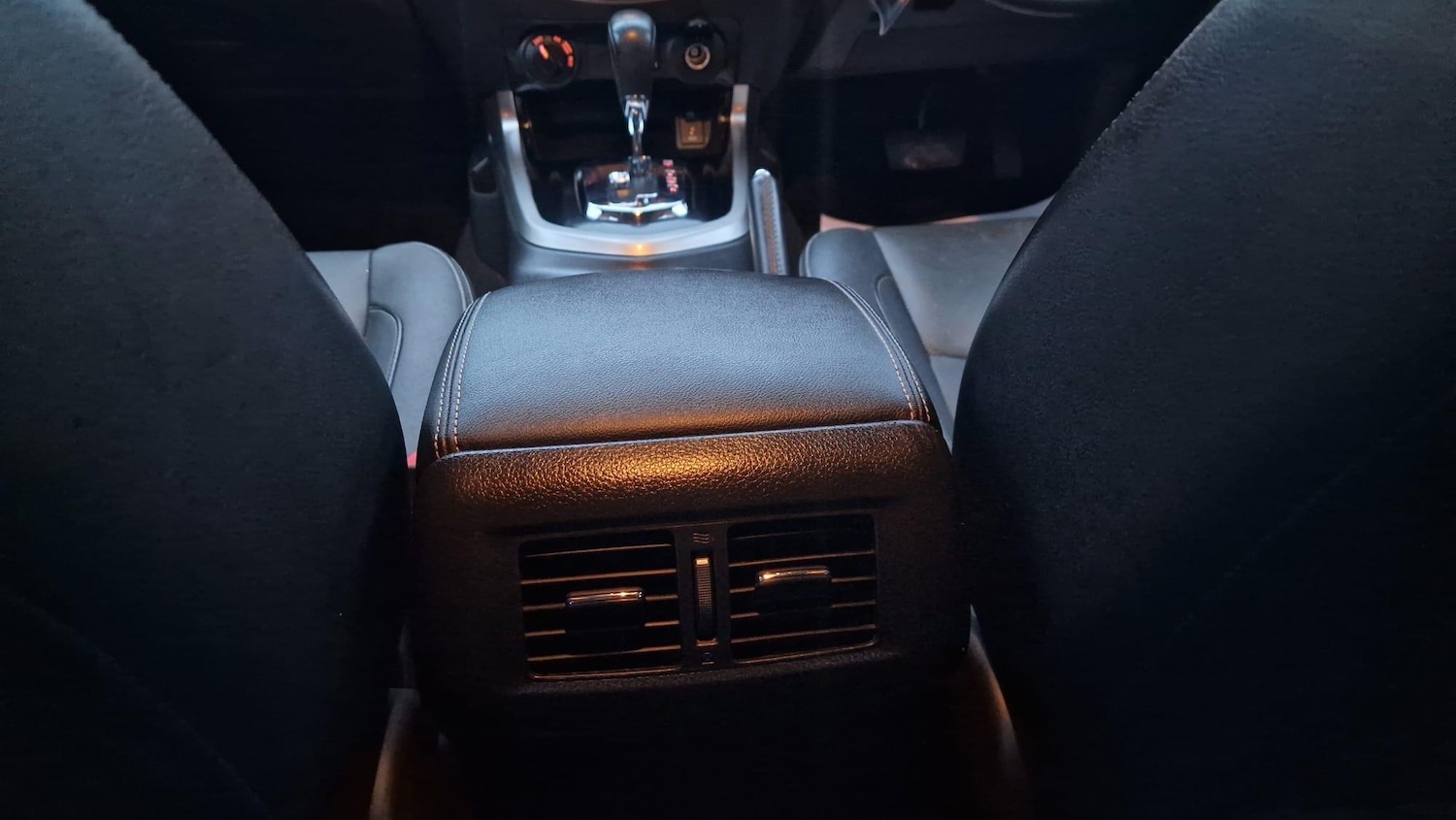 Used Nissan Navara 2017 for sale - 76942407: Photo 26