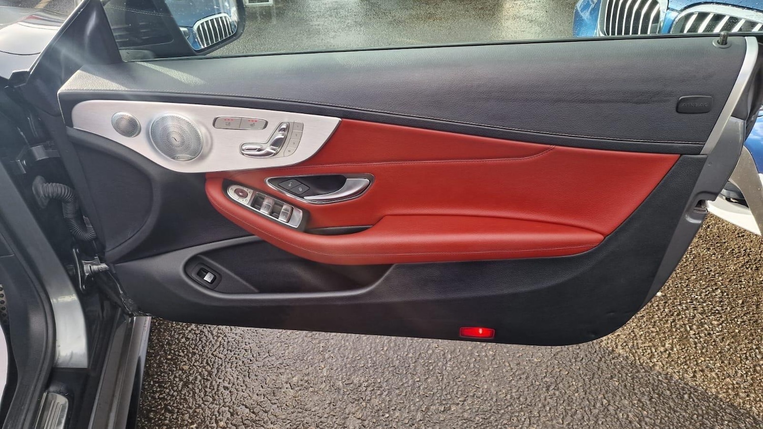 Used Mercedes-Benz C Class 2018 for sale - 76377657: Photo 35