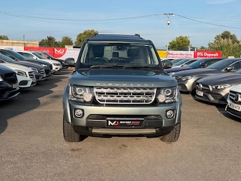 Used Land Rover Discovery 2015 for sale - 79317372: Photo