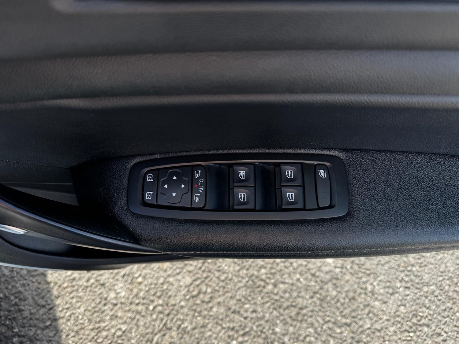 Used Renault Megane 2017 for sale - 76397871: Photo 18