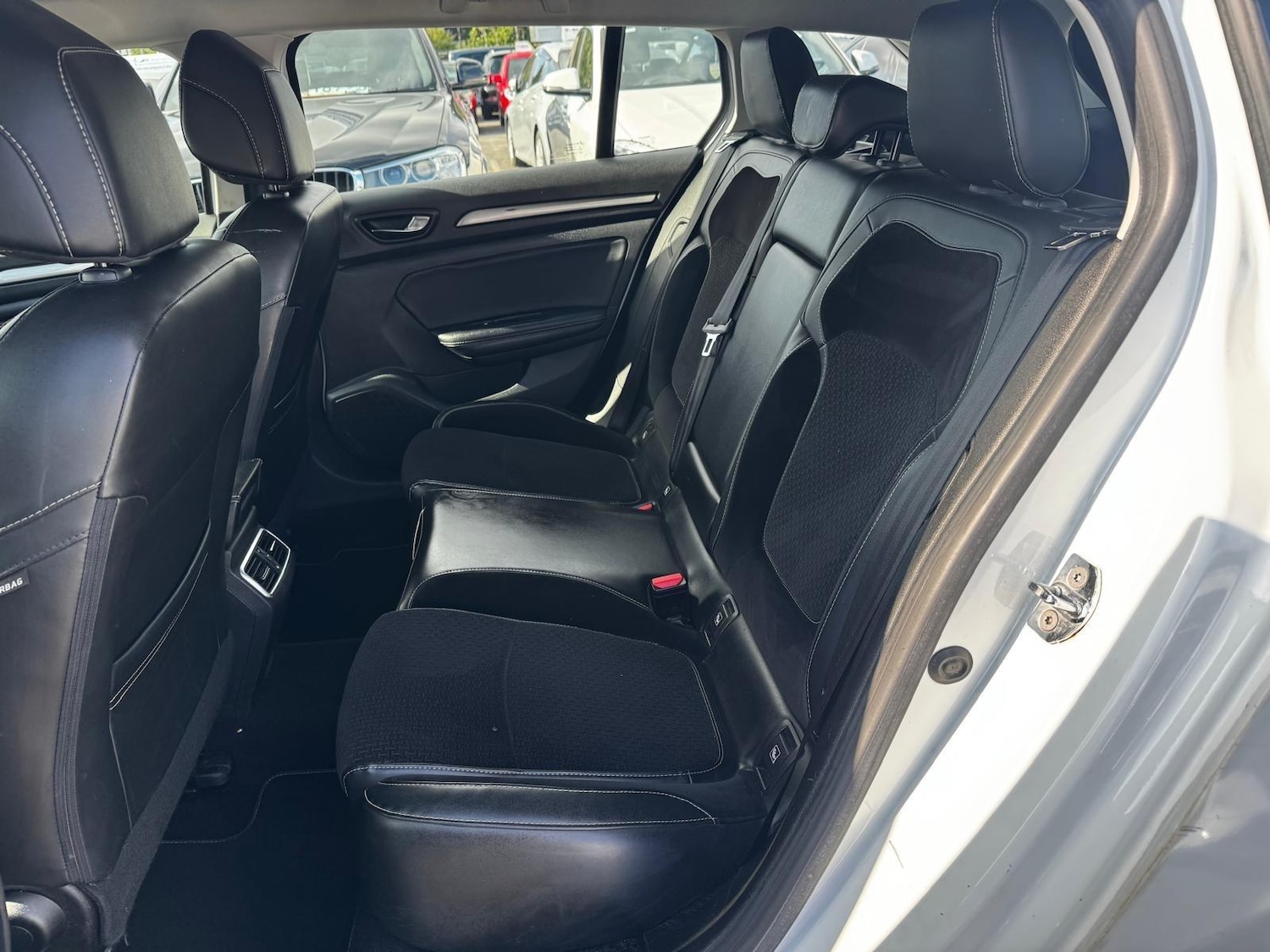 Used Renault Megane 2017 for sale - 76397871: Photo 21