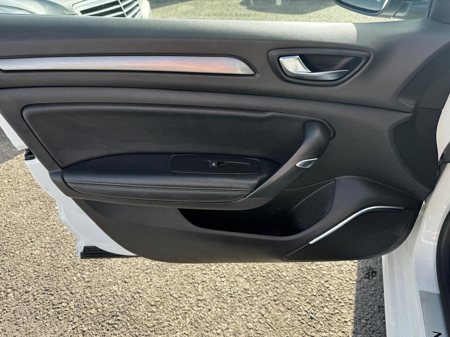 Used Renault Megane 2017 for sale - 76397871: Photo 26