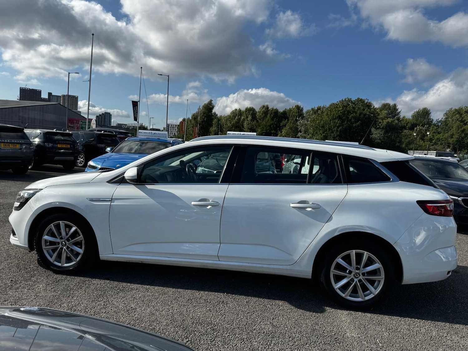 Used Renault Megane 2017 for sale - 76397871: Photo 8
