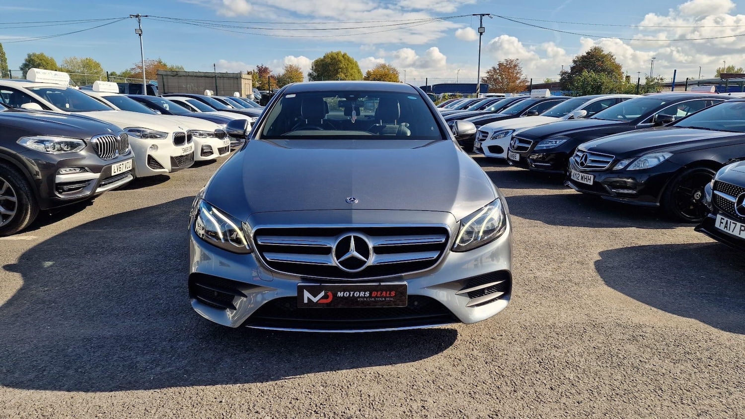 Used Mercedes-Benz E Class 2017 for sale - 76136290: Photo 2