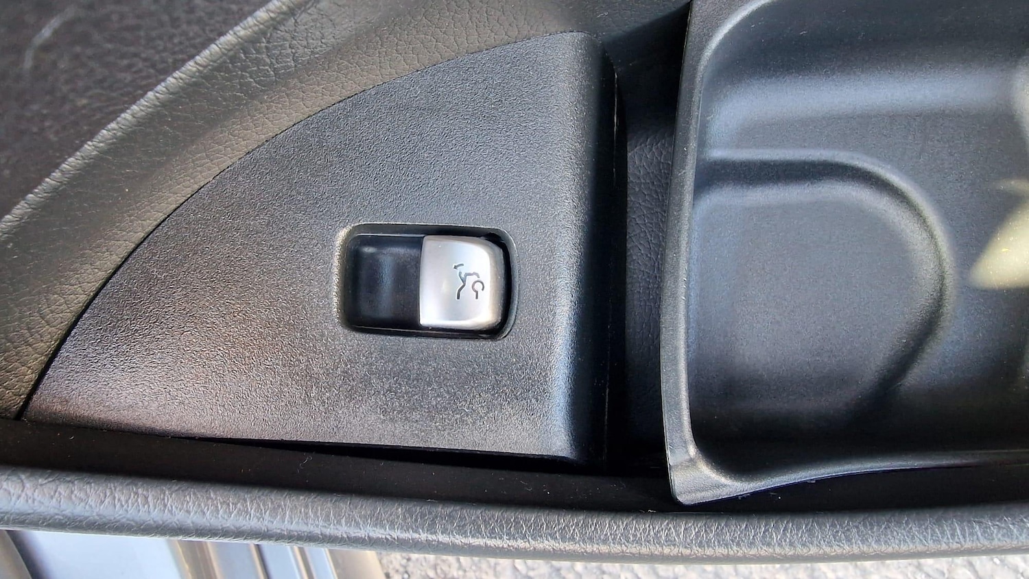 Used Mercedes-Benz E Class 2017 for sale - 76136290: Photo 26