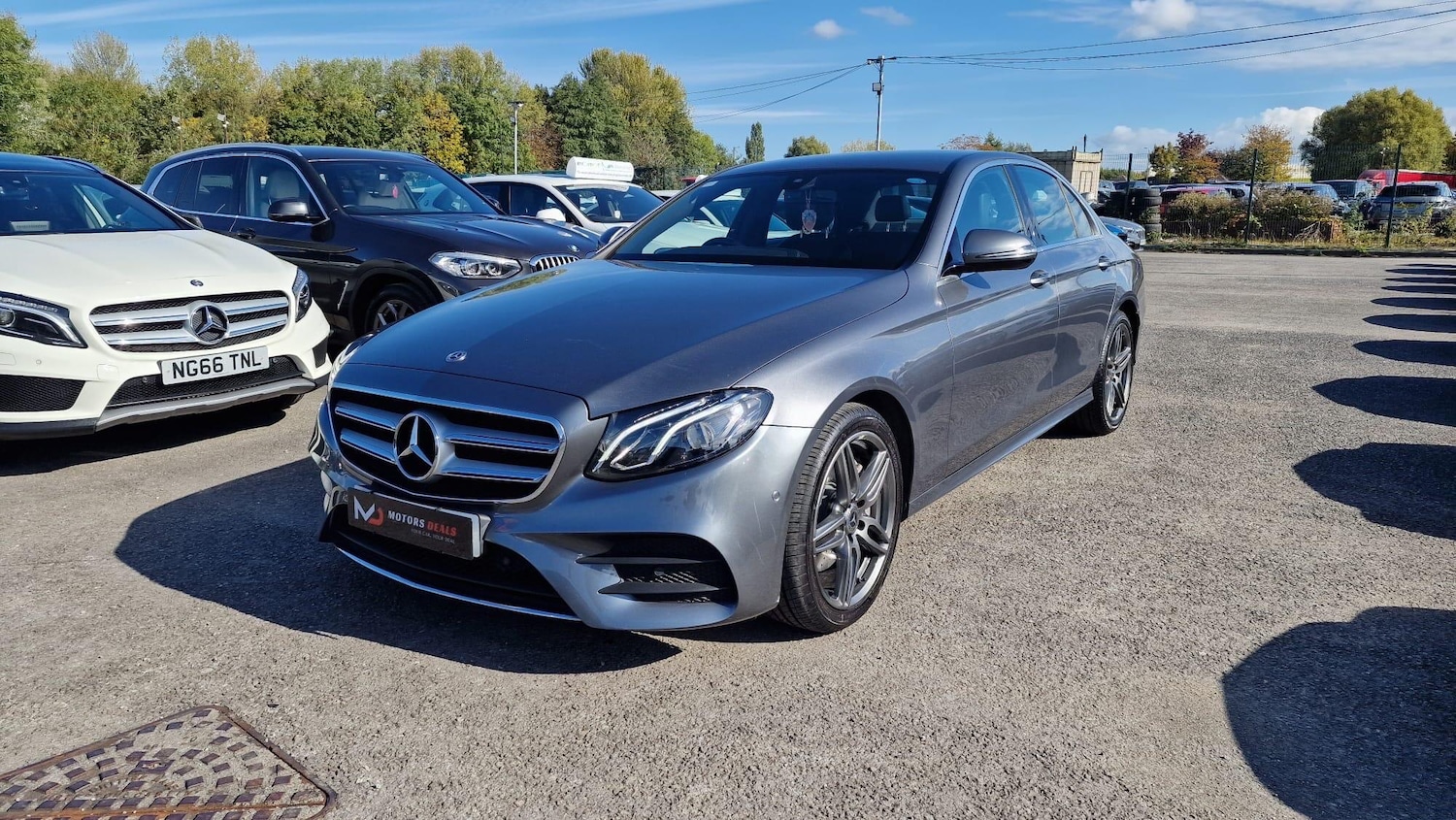 Used Mercedes-Benz E Class 2017 for sale - 76136290: Photo 4