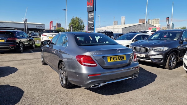 Used Mercedes-Benz E-Class 2017 for sale - 76136290: Photo 5