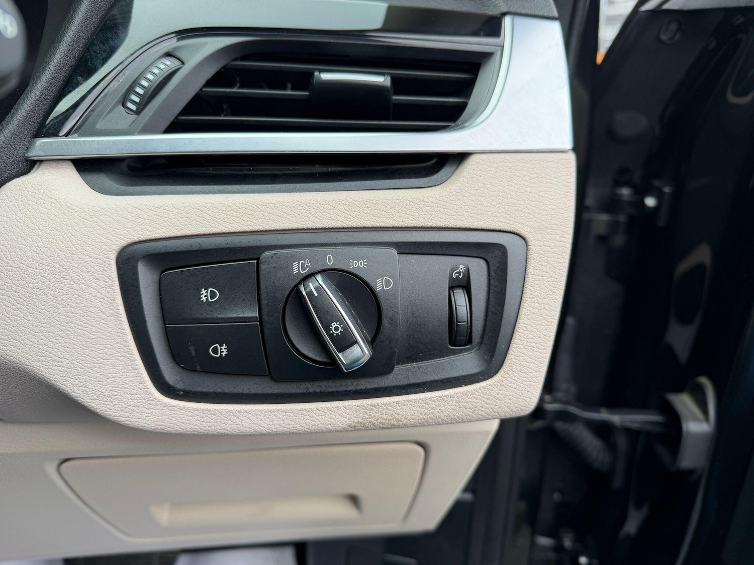 Used BMW X1 2018 for sale - 77306008: Photo 15