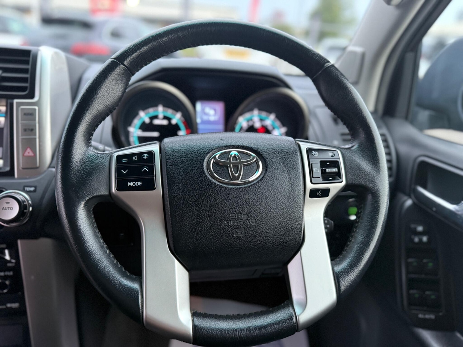 Used Toyota Landcruiser 2010 for sale - 76152776: Photo 20