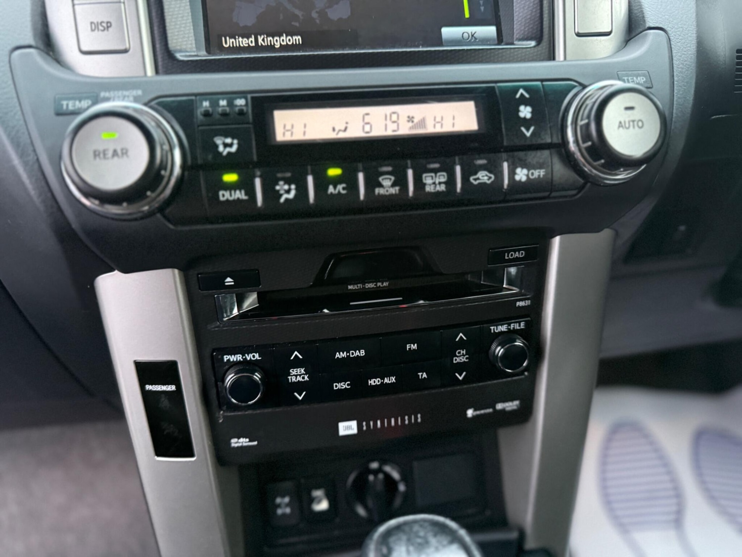 Used Toyota Landcruiser 2010 for sale - 76152776: Photo 21