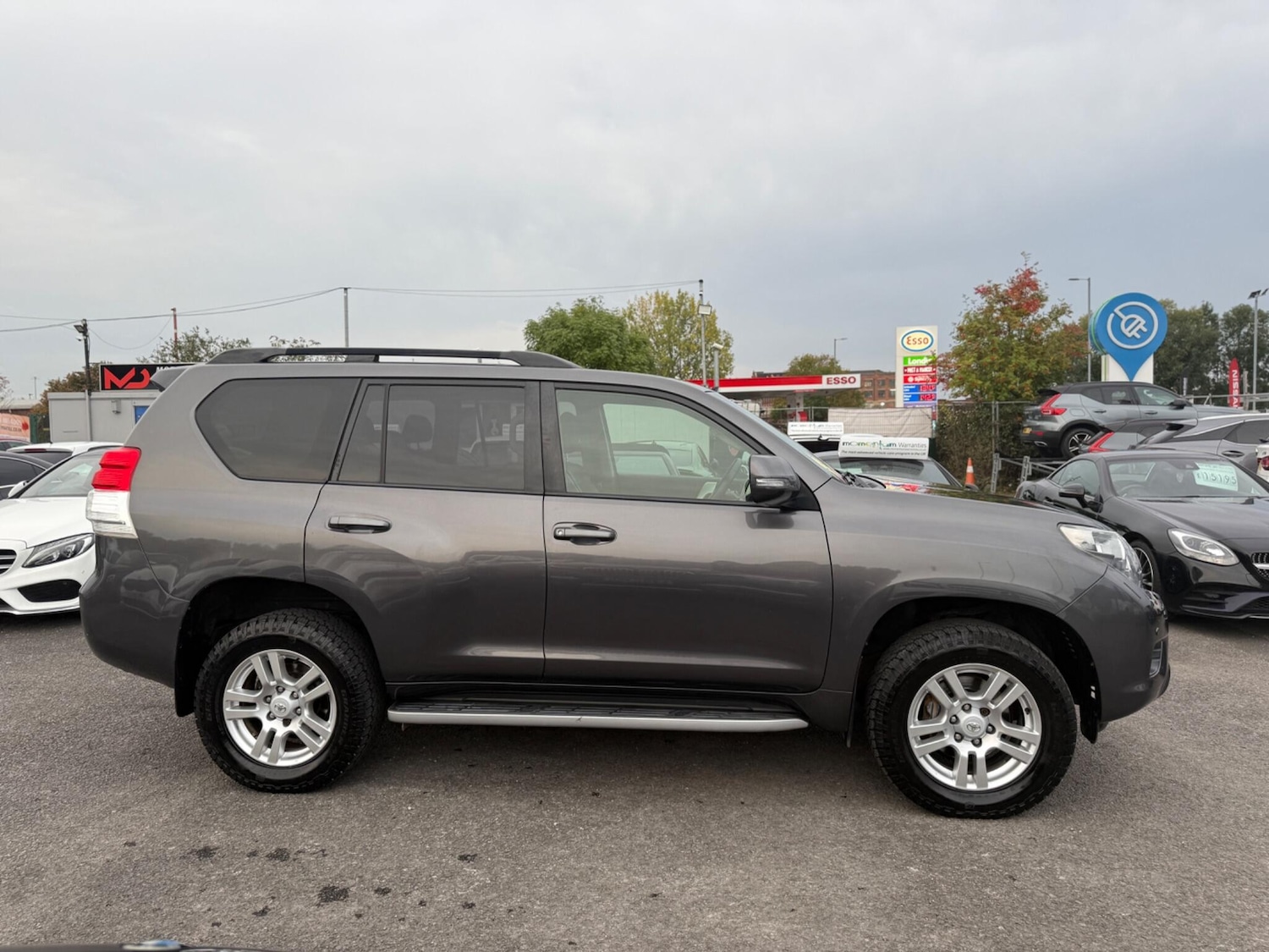 Used Toyota Landcruiser 2010 for sale - 76152776: Photo 5