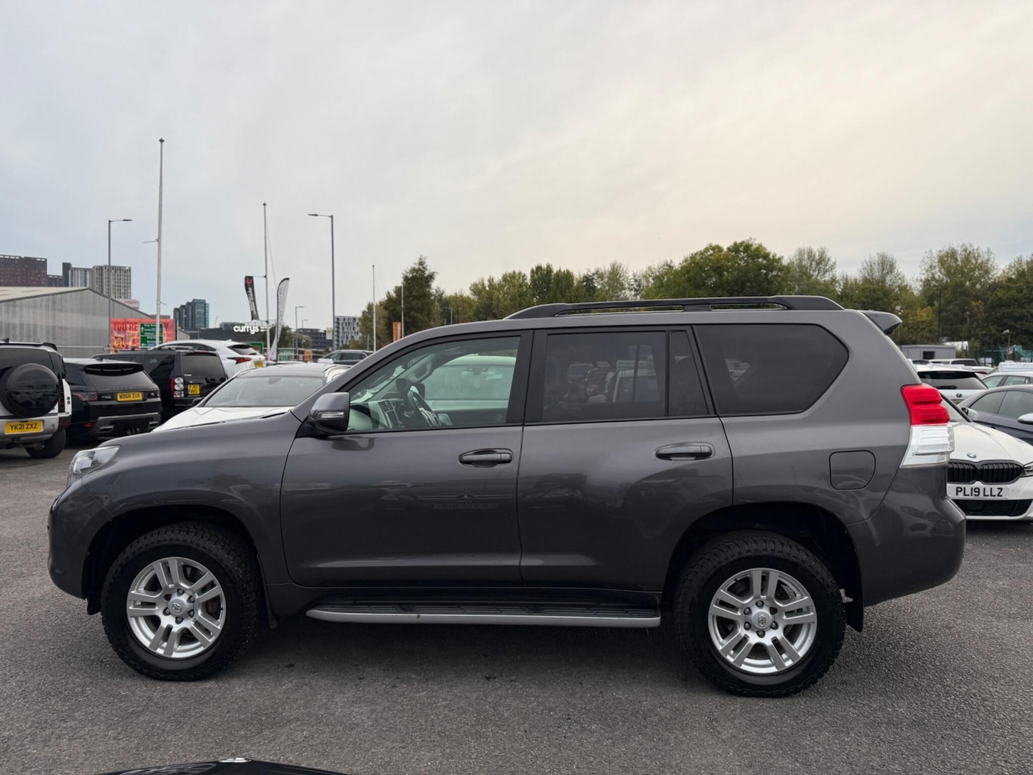 Used Toyota Landcruiser 2010 for sale - 76152776: Photo 7