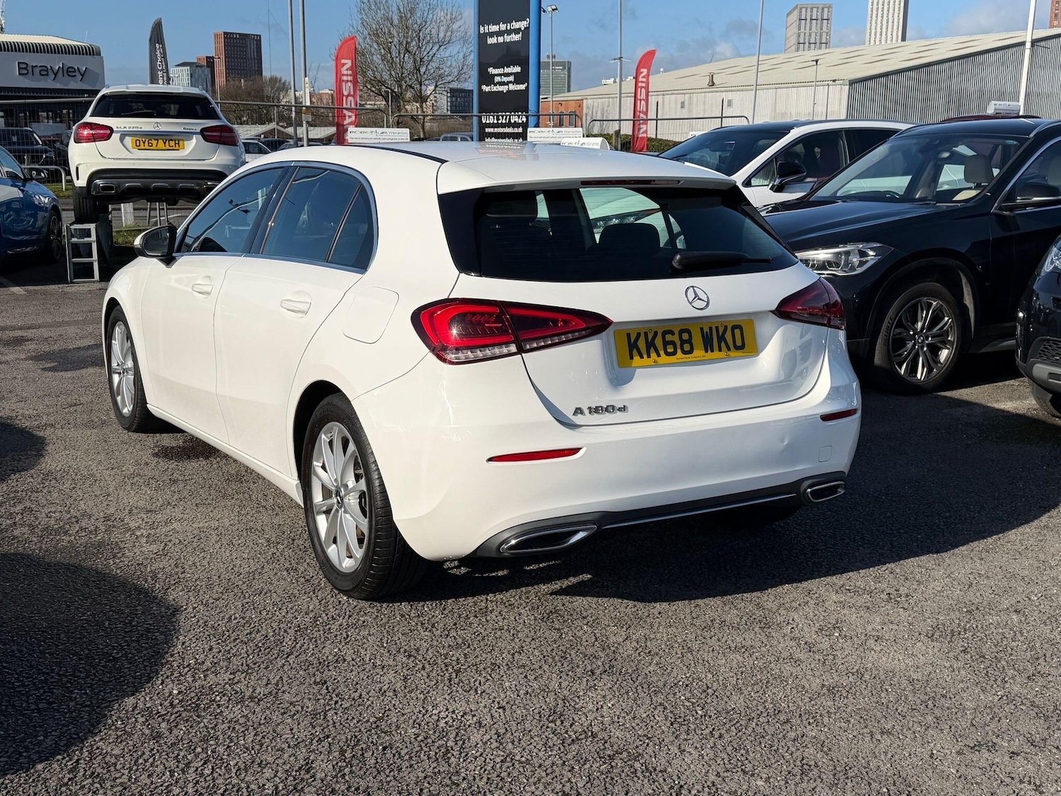 Used Mercedes-Benz A-Class 2019 for sale - 77940092: Photo 4