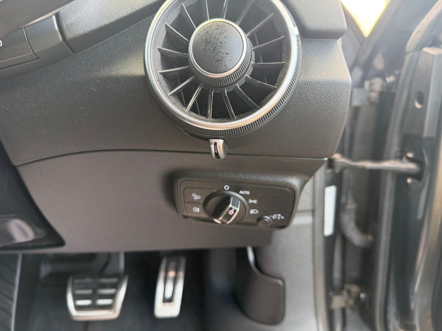 Used Audi TT 2018 for sale - 78086380: Photo 25