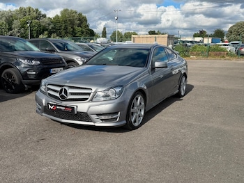 Used Mercedes-Benz C Class 2015 for sale - 78784299: Photo