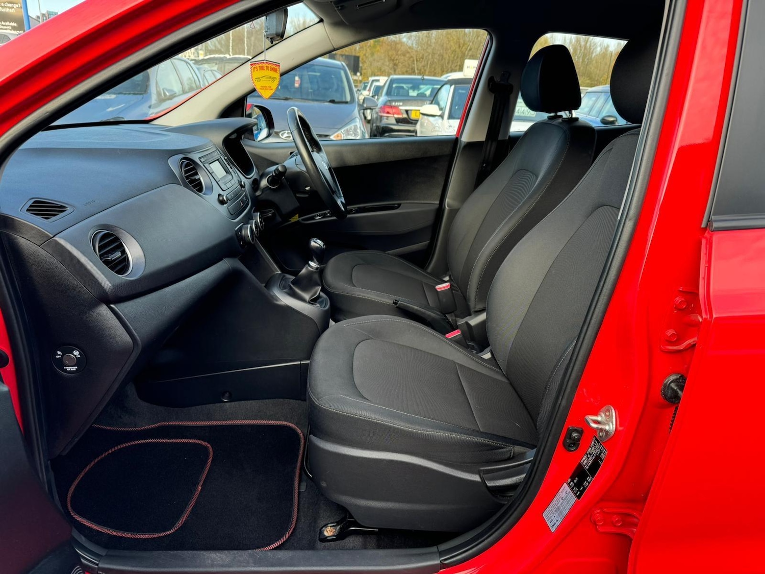 Used Hyundai i10 2019 for sale - 76457685: Photo 14