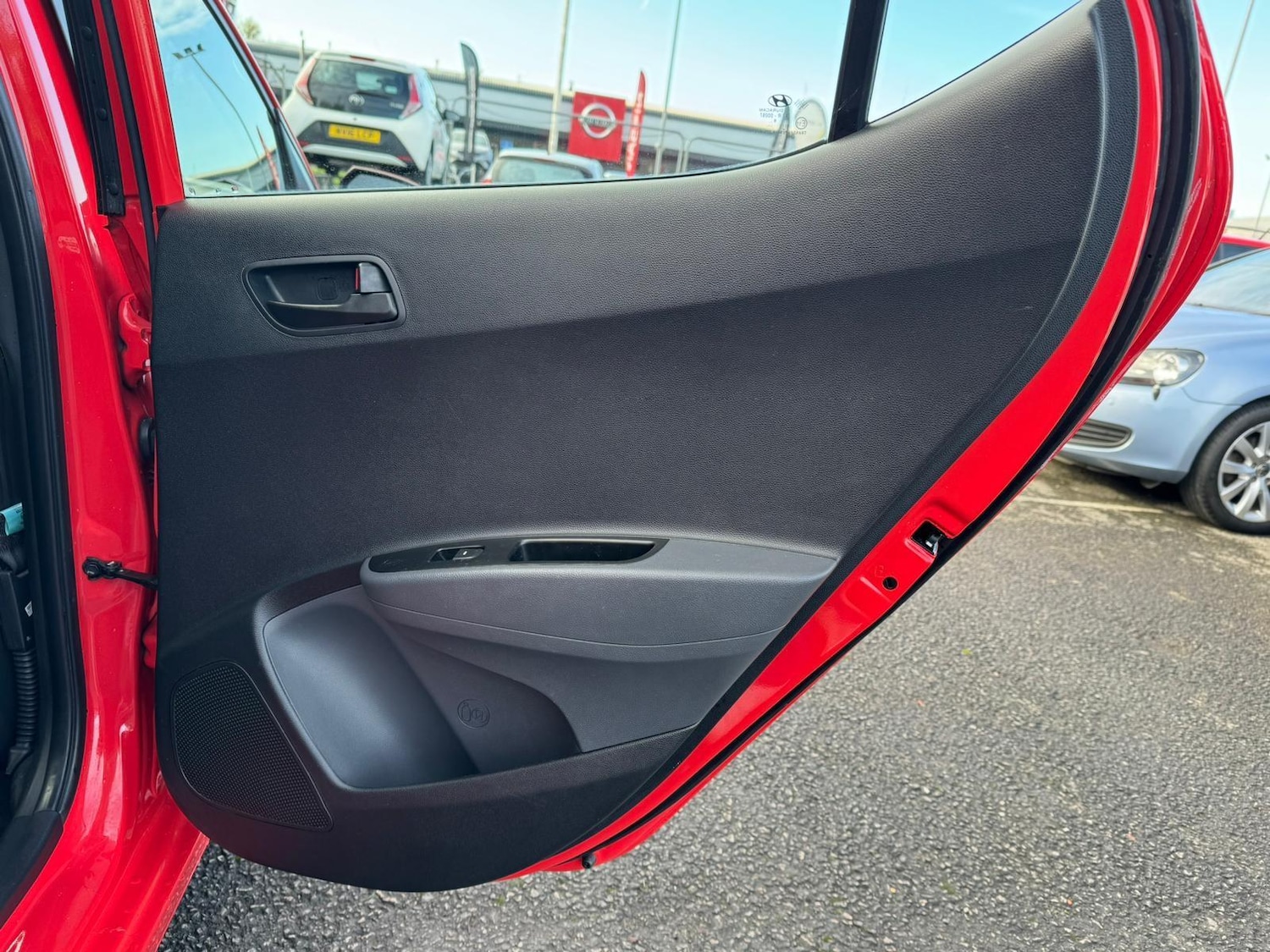 Used Hyundai i10 2019 for sale - 76457685: Photo 21