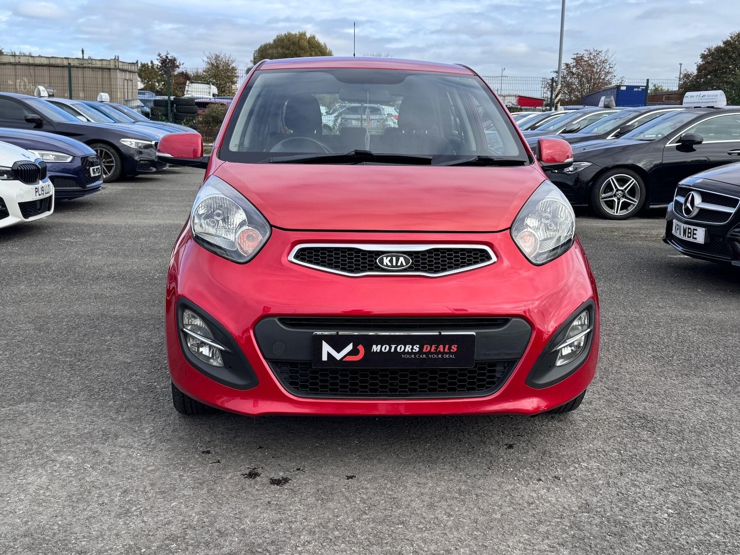 Used Kia Picanto 2012 for sale - 76188903: Photo 2