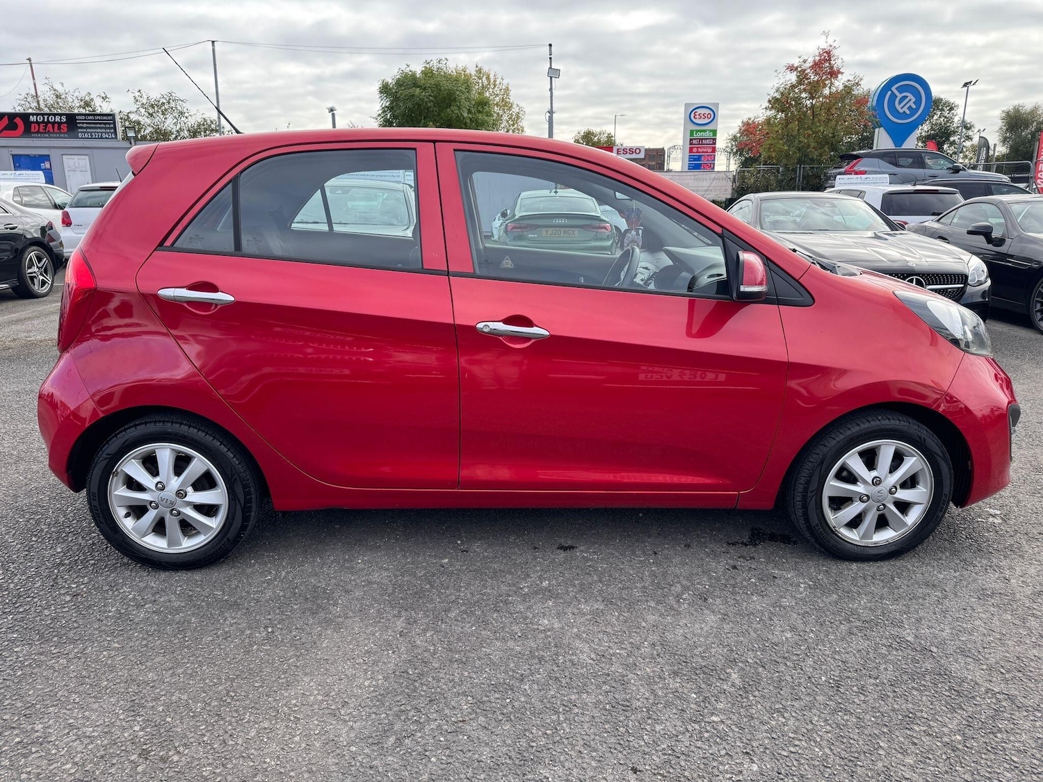 Used Kia Picanto 2012 for sale - 76188903: Photo 6