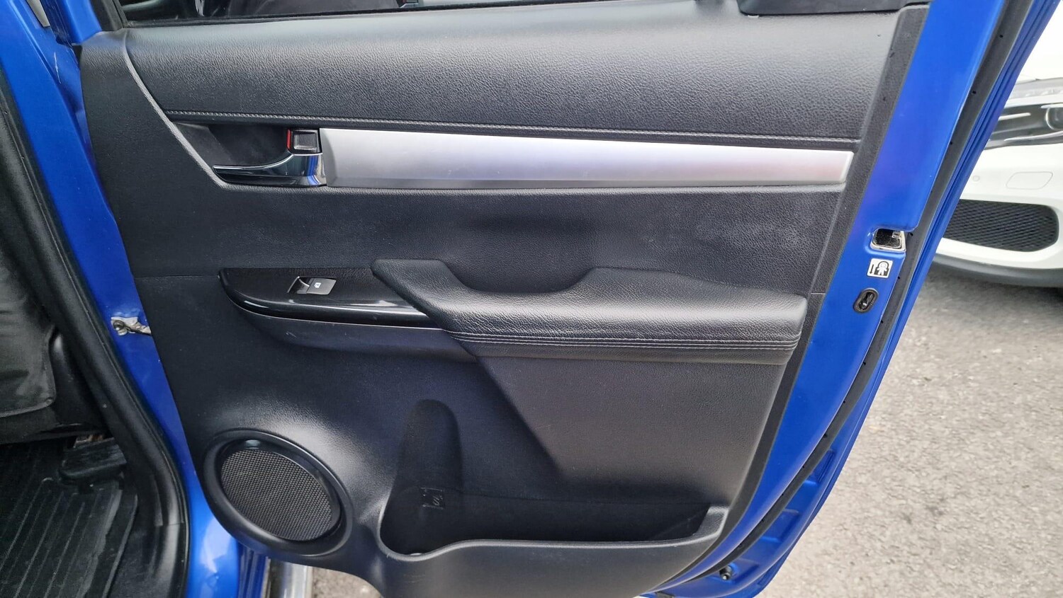 Used Toyota Hilux 2017 for sale - 76247837: Photo 31