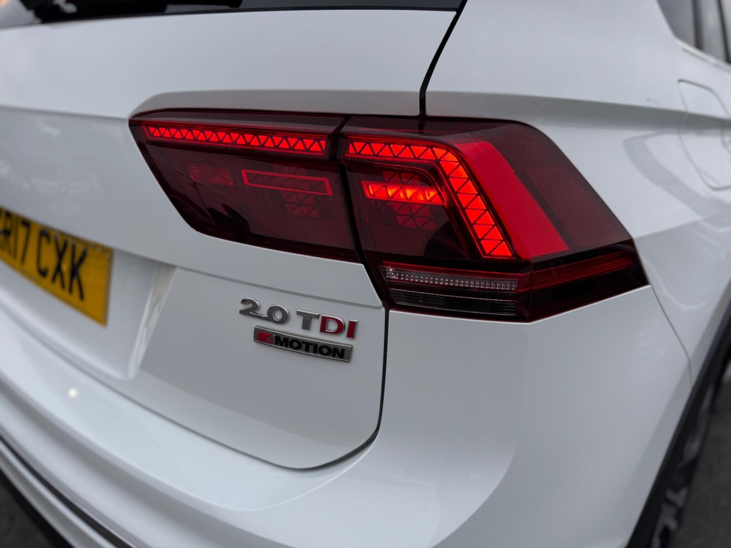 Used Volkswagen Tiguan 2017 for sale - 76942613: Photo 12