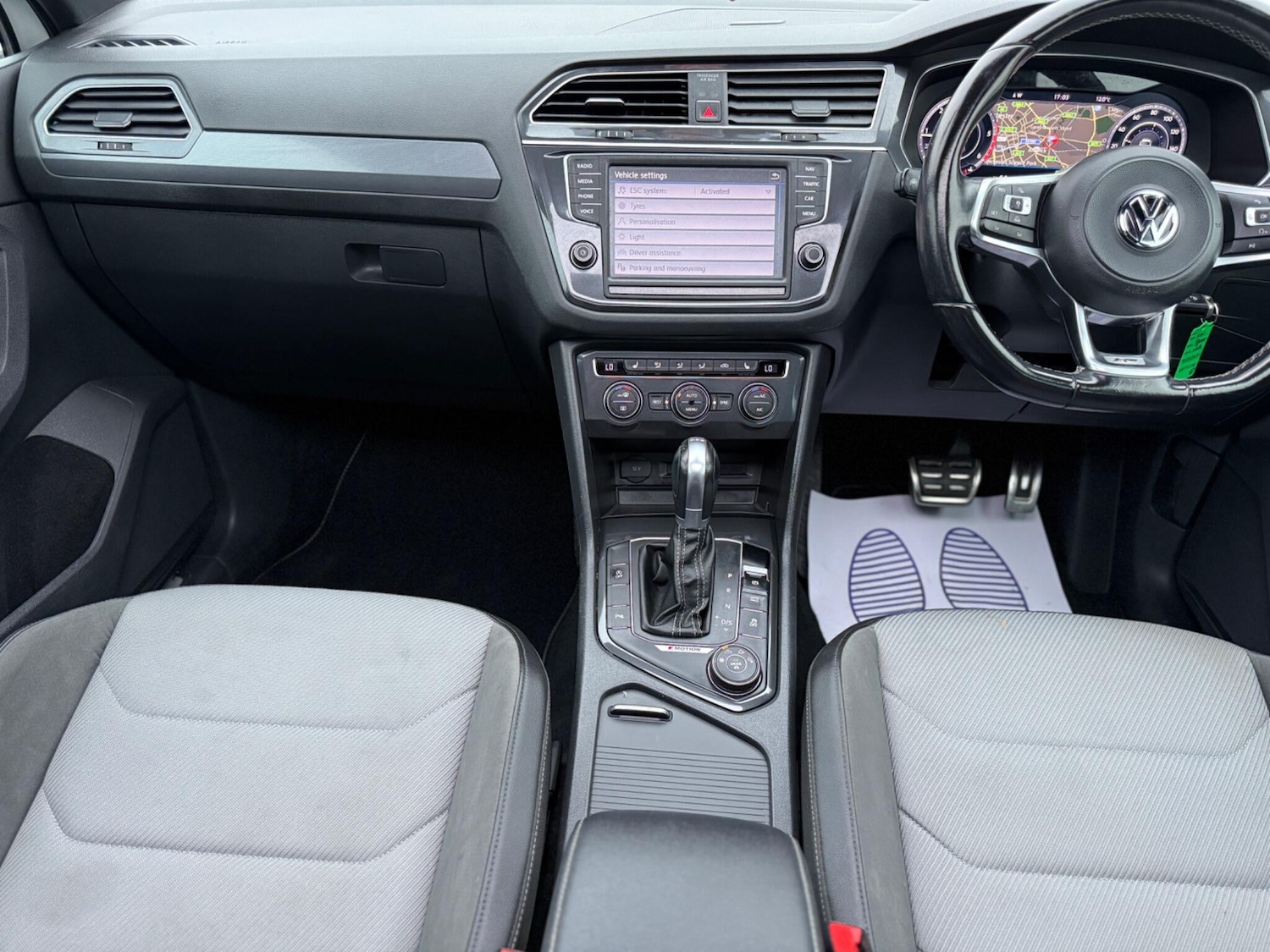 Used Volkswagen Tiguan 2017 for sale - 76942613: Photo 16