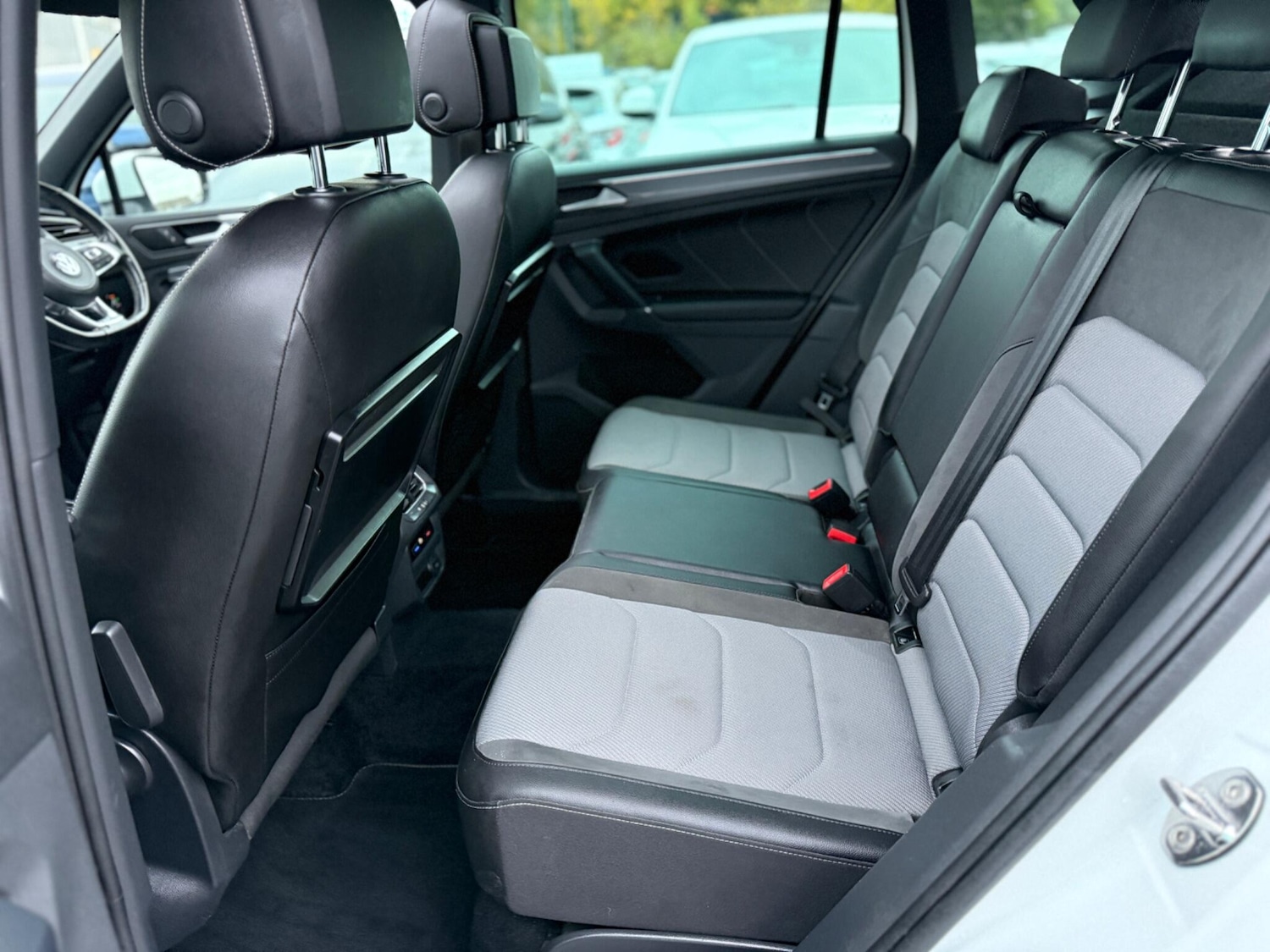 Used Volkswagen Tiguan 2017 for sale - 76942613: Photo 27