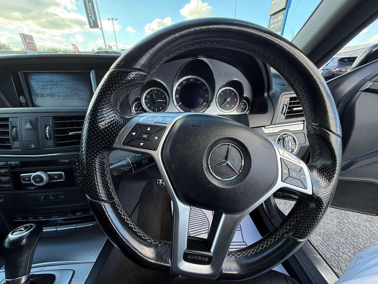 Used Mercedes-Benz E Class 2012 for sale - 76031826: Photo 21