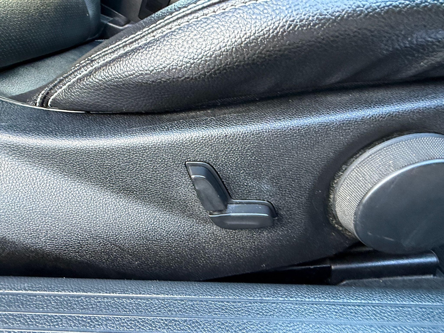 Used Mercedes-Benz E Class 2012 for sale - 76031826: Photo 24