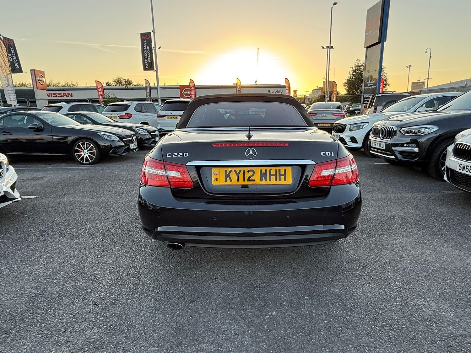 Used Mercedes-Benz E Class 2012 for sale - 76031826: Photo 8