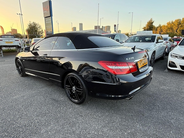 Used Mercedes-Benz E-Class 2012 for sale - 76031826: Photo 9