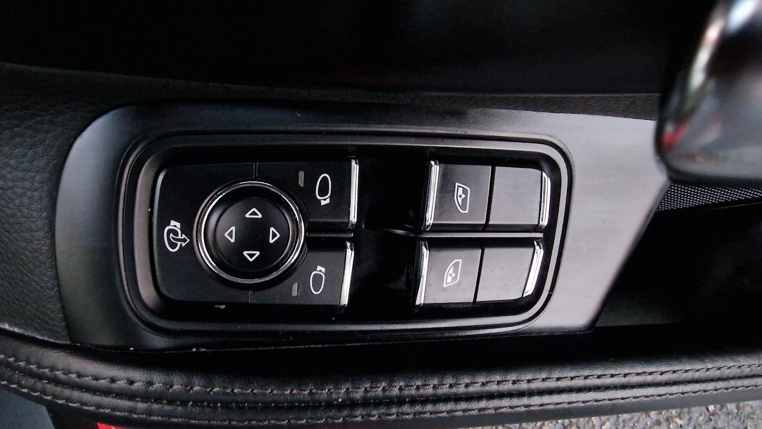 Used Porsche 718 Cayman 2017 for sale - 76378086: Photo 29