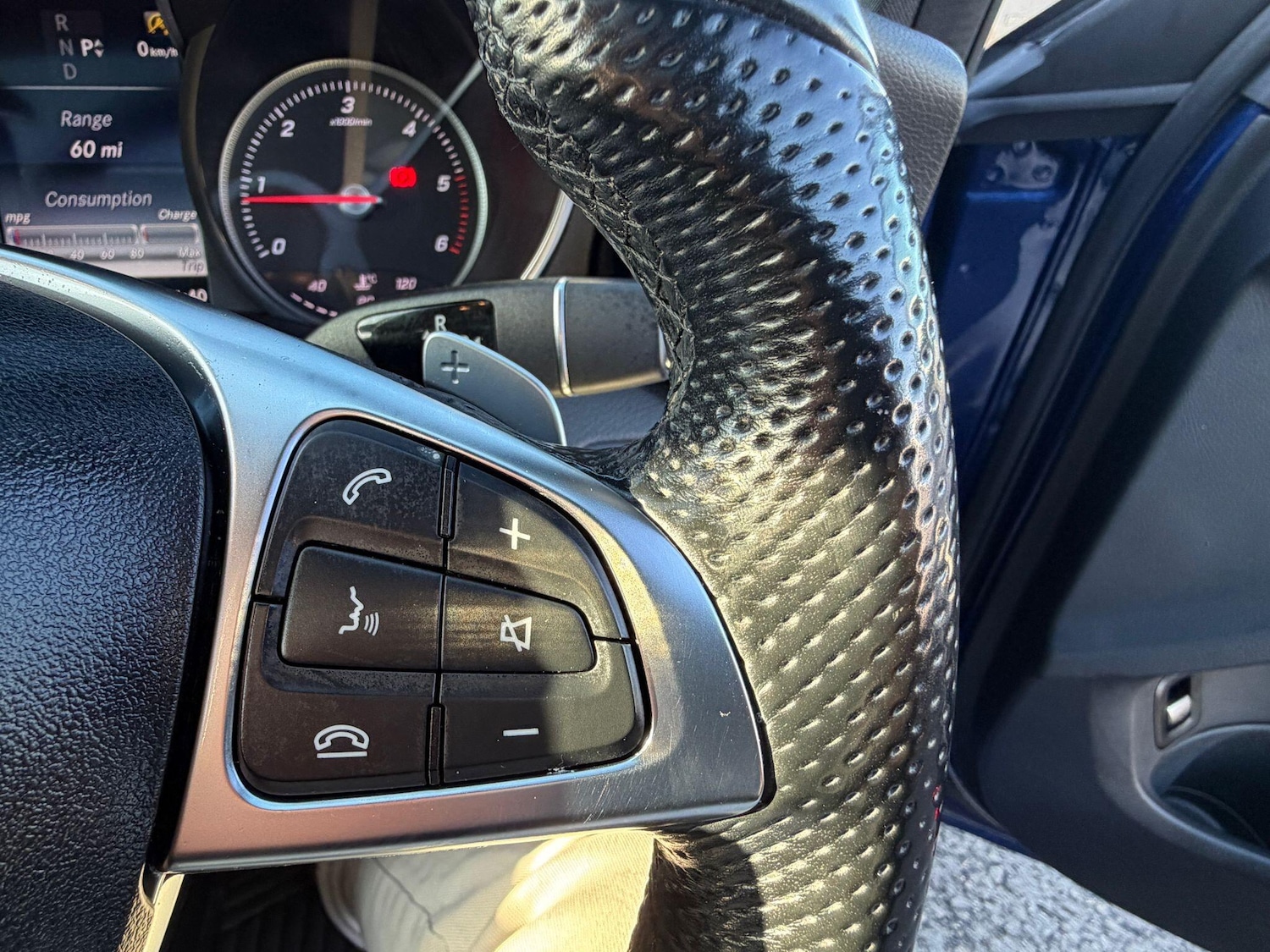 Used Mercedes-Benz C Class 2017 for sale - 77091104: Photo 11