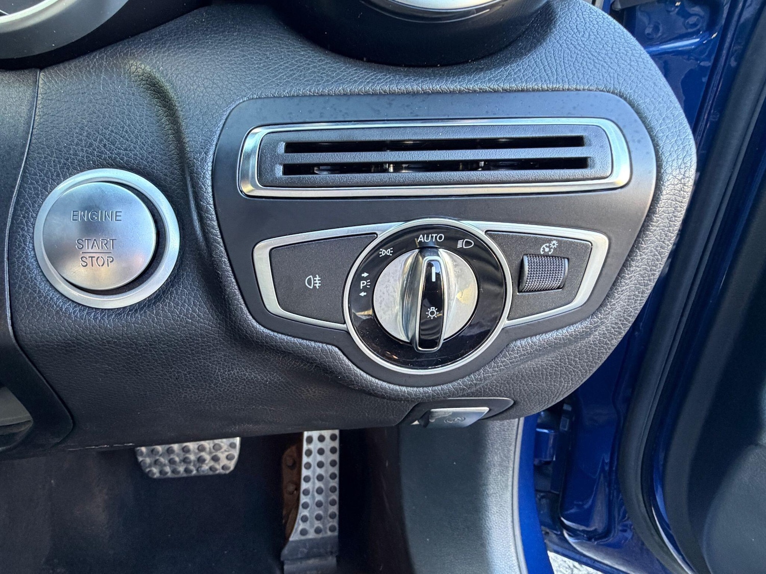 Used Mercedes-Benz C Class 2017 for sale - 77091104: Photo 12