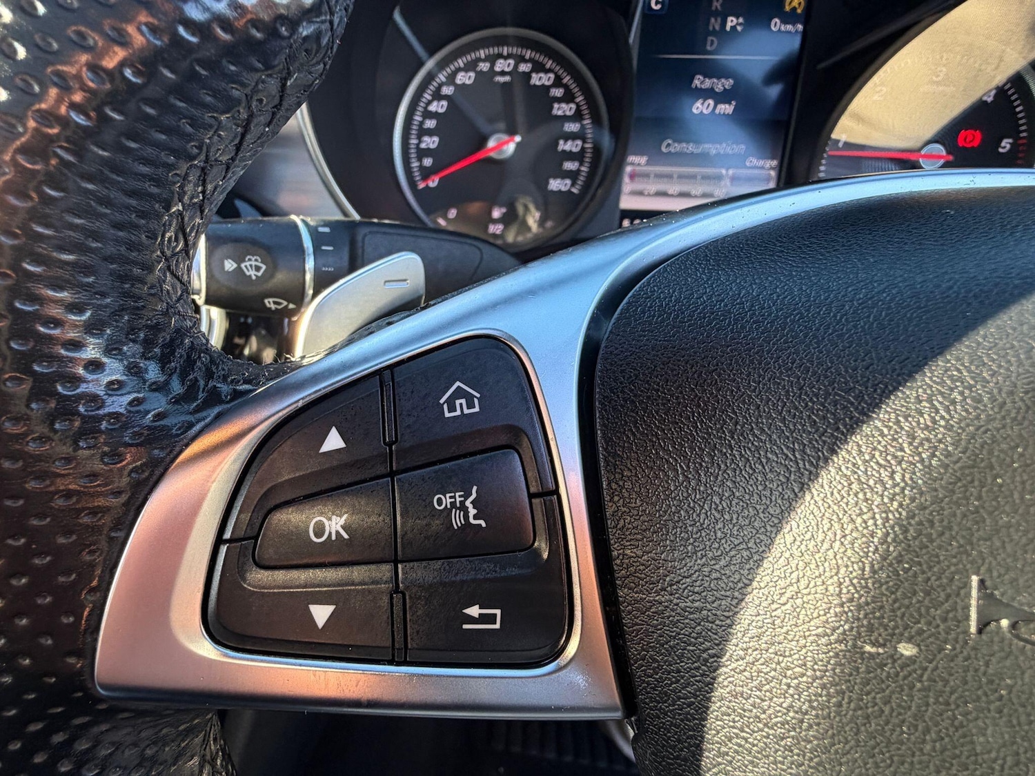 Used Mercedes-Benz C Class 2017 for sale - 77091104: Photo 16