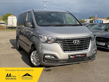 Used Hyundai i800 2018 for sale - 78318665: Photo