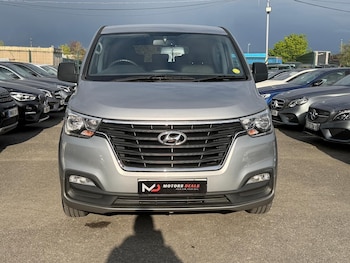 Used Hyundai i800 2018 for sale - 78318665: Photo