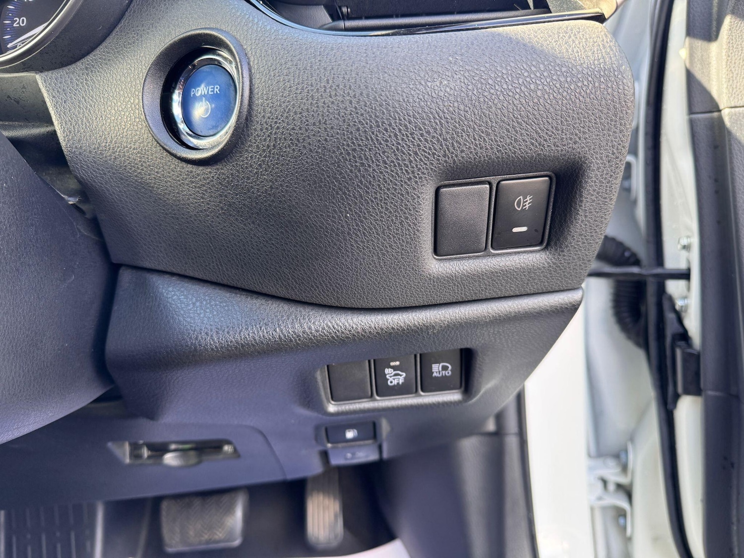Used Toyota C-HR 2018 for sale - 76361092: Photo 19