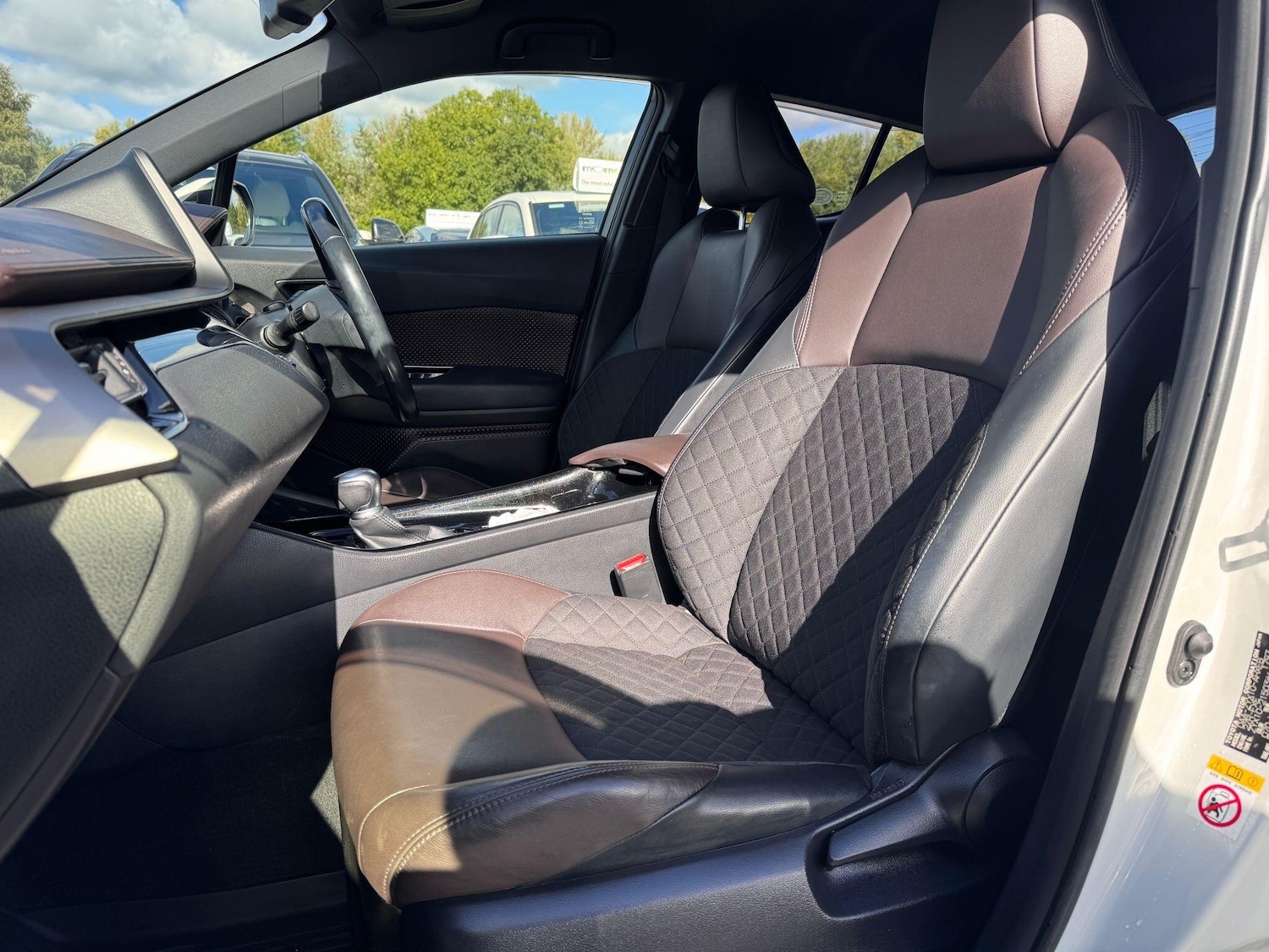 Used Toyota C-HR 2018 for sale - 76361092: Photo 20