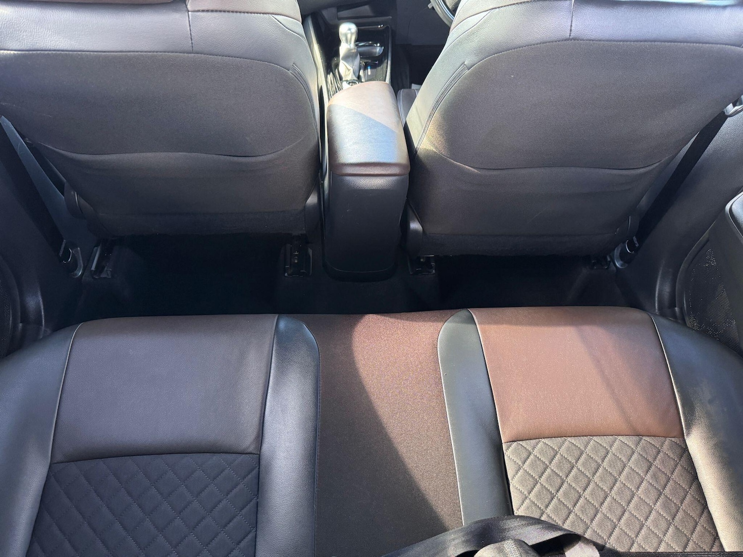 Used Toyota C-HR 2018 for sale - 76361092: Photo 27