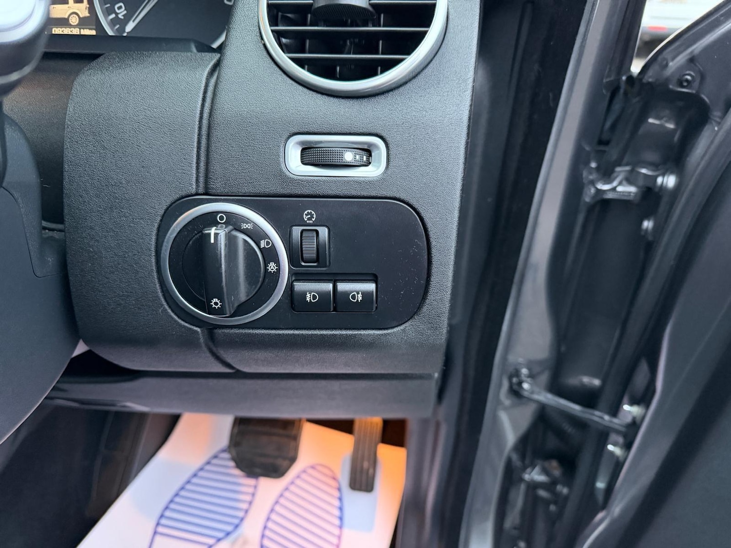 Used Land Rover Discovery 4 for sale - 77175146: Photo 22