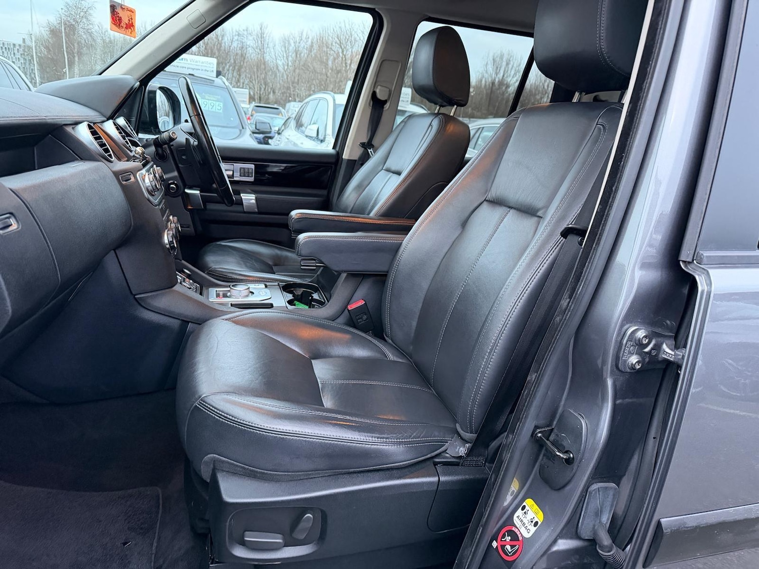 Used Land Rover Discovery 4 for sale - 77175146: Photo 24