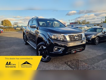 Nissan - Navara