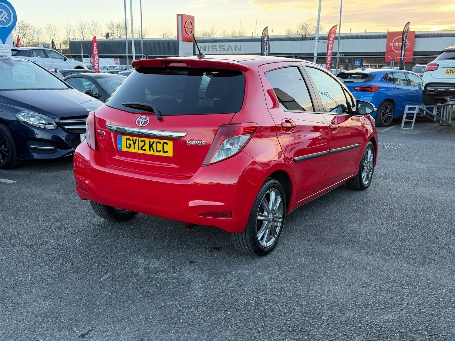 Used Toyota Yaris for sale - 77925101: Photo 9