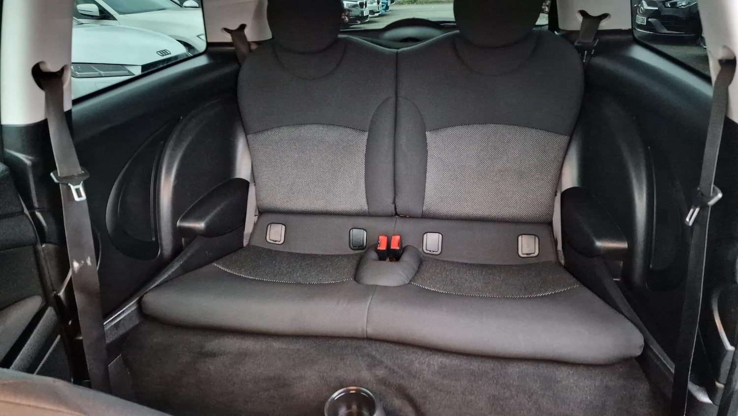 Used MINI Hatch 2009 for sale - 76247814: Photo 25