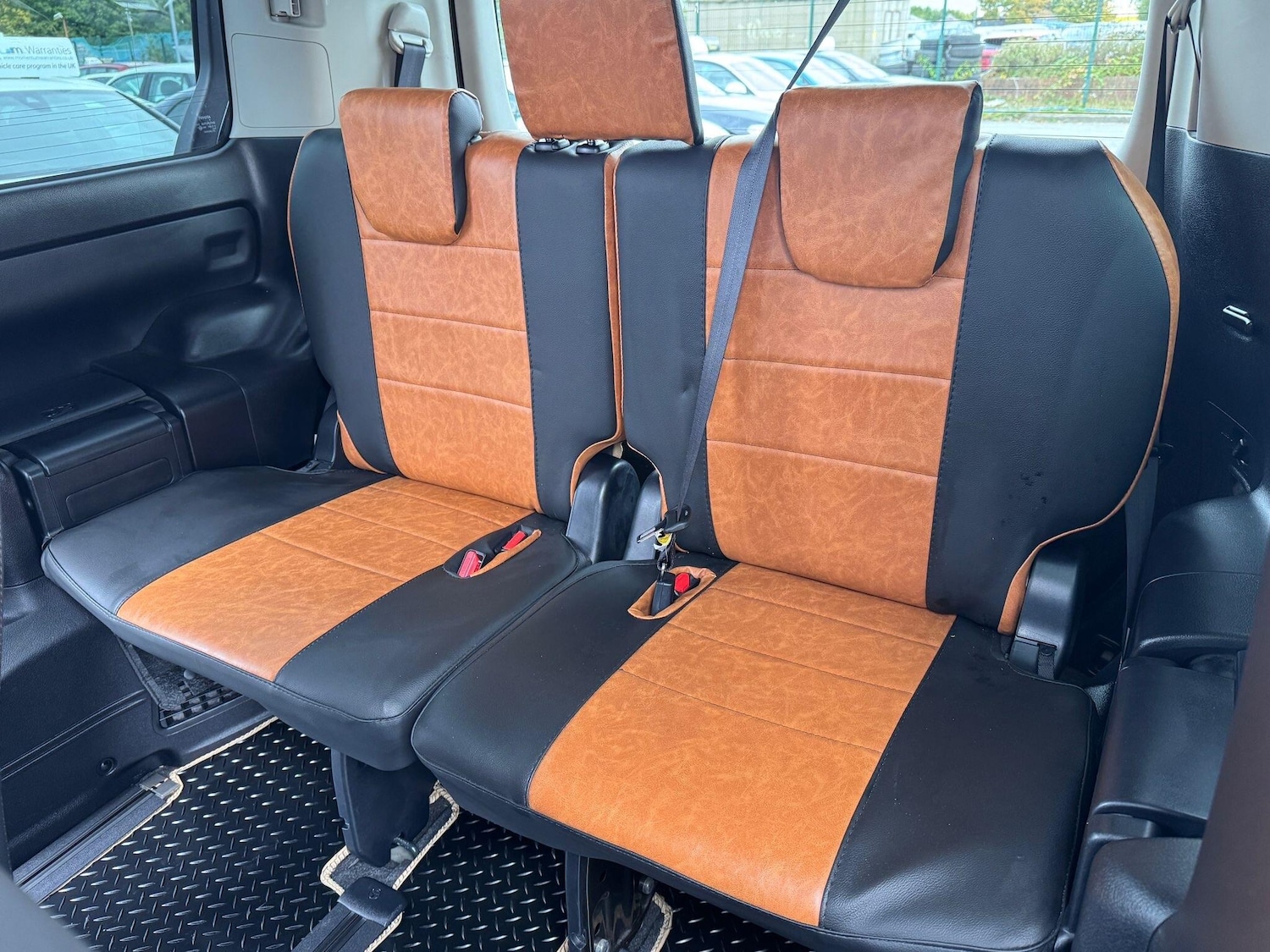 Used Toyota Voxy 2015 for sale - 76108840: Photo 27